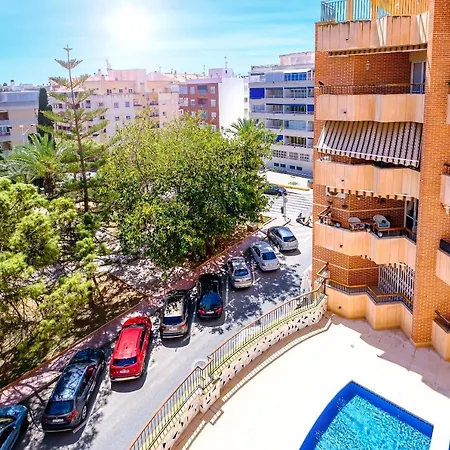 Playa Jardin Iv Apartament *