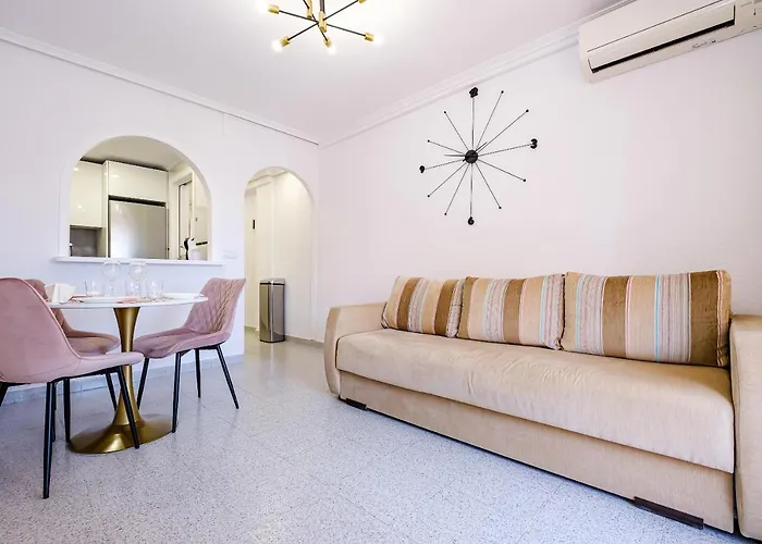 アパート Playa Jardin Iv トレビエハ