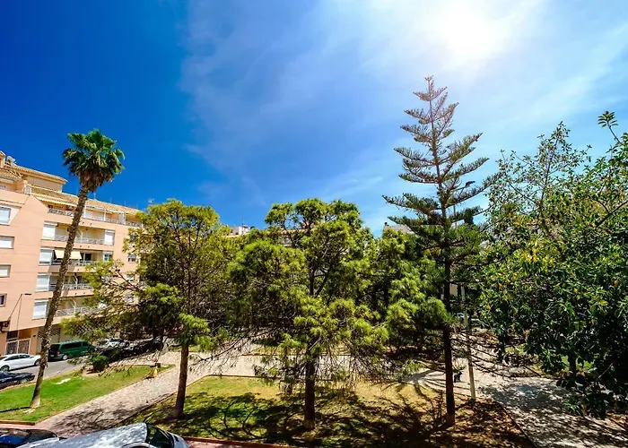 アパート Playa Jardin Iv トレビエハ