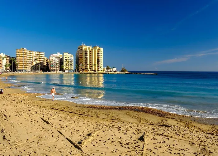 Playa Jardin Iv شقة تورّيفيِخا